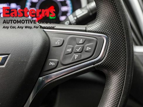 Used 2024 Chevrolet Malibu LT image 24