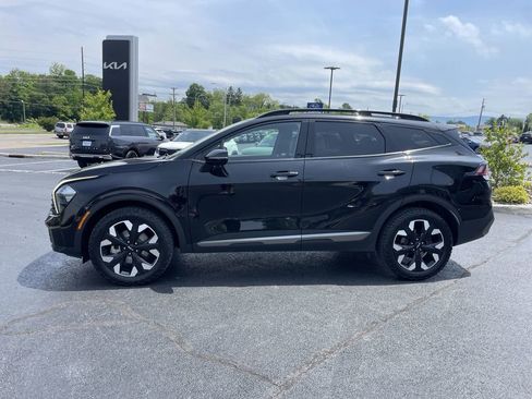 Used 2023 Kia Sportage X-Line w/ X-Line Premium Package AWD/4WD image 3