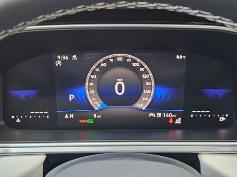 New 2025 Volkswagen Taos SE image 15