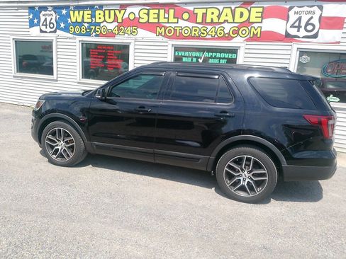 Used 2016 Ford Explorer Sport w/ Equipment Group 401A AWD/4WD image 18