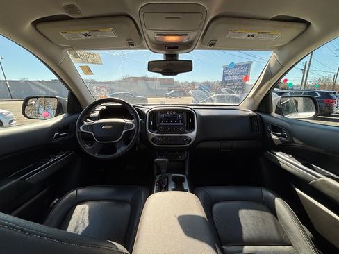 Used 2015 Chevrolet Colorado LT w/ Luxury Package image 10