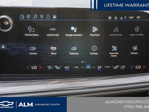 New 2025 Chevrolet Suburban Premier AWD/4WD image 39
