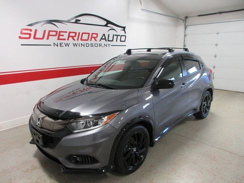 Used 2021 Honda HR-V Sport image 1
