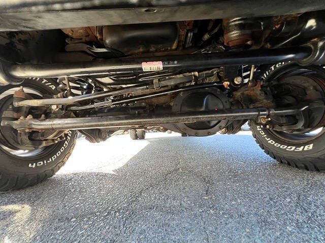 Used 2015 RAM 3500 Tradesman w/ Chrome Appearance Group AWD/4WD image 19
