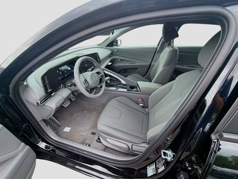 New 2026 Hyundai Elantra Sport FWD image 14