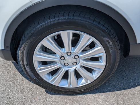 Used 2018 Land Rover Range Rover Evoque HSE AWD/4WD image 27