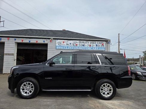 Used 2018 GMC Yukon SLT w/ Open Road Package AWD/4WD image 2