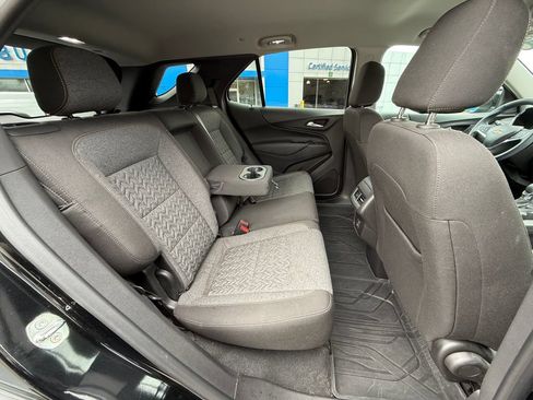 Certified 2024 Chevrolet Equinox LT w/ LPO, Floor Liner Package FWD image 31