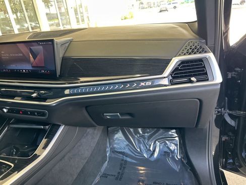 Used 2024 BMW X5 sDrive40i w/ M Sport Package image 26