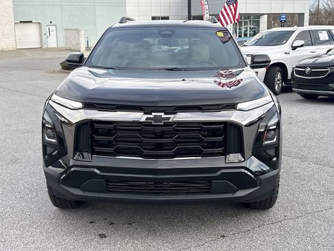 New 2026 Chevrolet Equinox ACTIV image 4