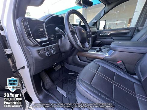 Certified 2024 Chevrolet Silverado 3500 High Country w/ High Country Premium Package image 14