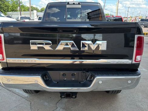 Used 2018 RAM 2500 Limited AWD/4WD image 6