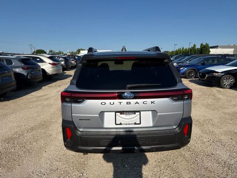 Used 2026 Subaru Outback Limited AWD/4WD image 13