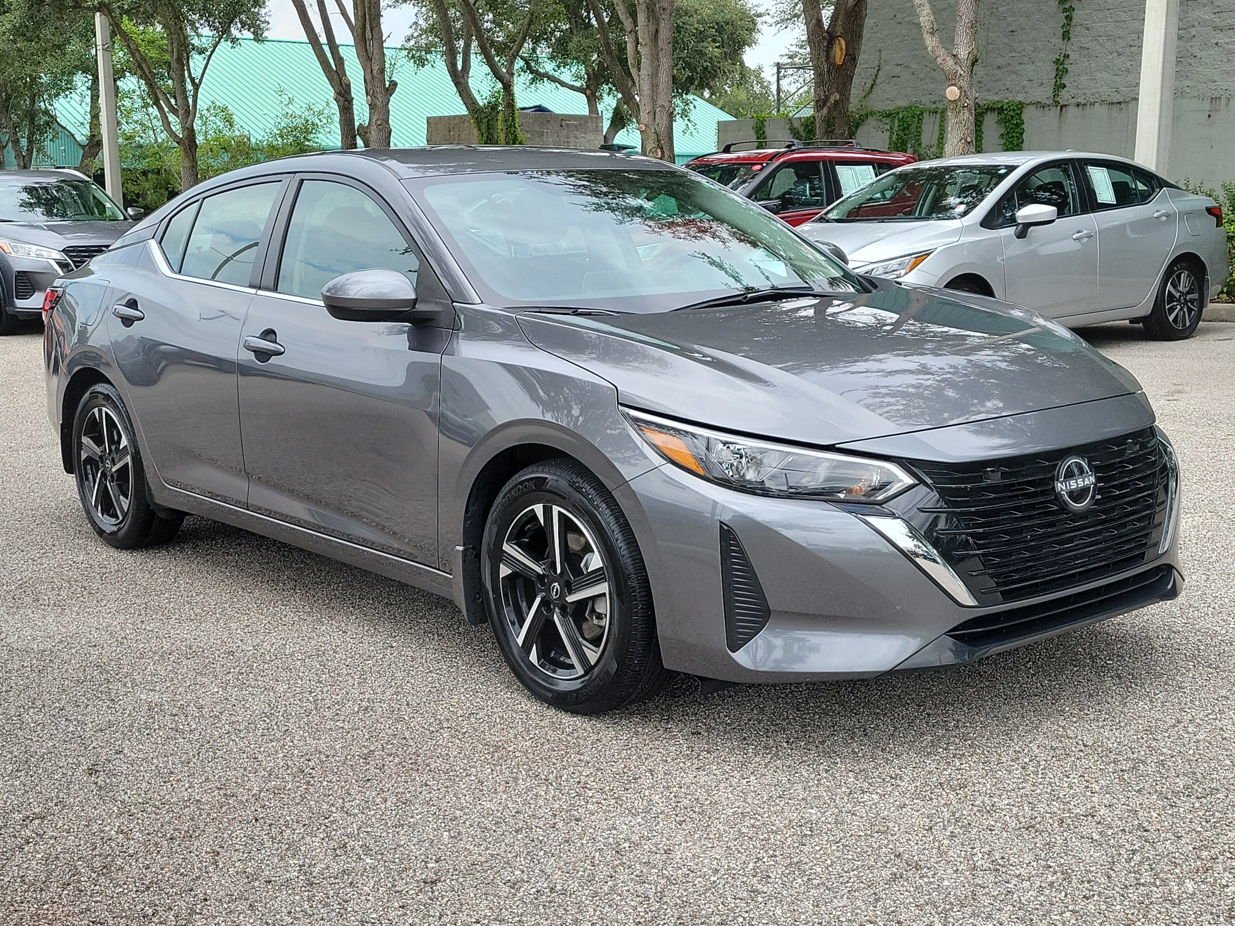 Certified 2025 Nissan Sentra SV FWD image 3