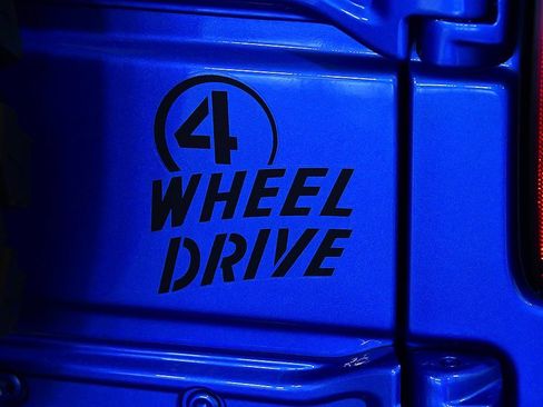 Used 2023 Jeep Wrangler Willys image 29