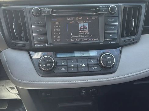 Used 2017 Toyota RAV4 XLE image 19