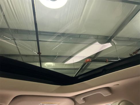 Certified 2022 Lincoln Corsair AWD w/ Premium Package image 27