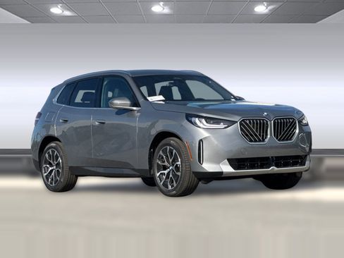 Used 2026 BMW X3 xDrive30i w/ Premium Package AWD/4WD image 7