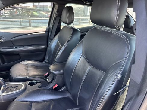 Used 2013 Chrysler 200 Limited w/ Sun/Sound Group FWD image 22