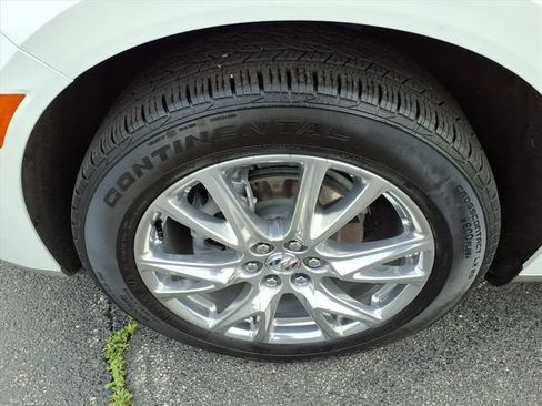 Used 2023 Buick Enclave Premium w/ Experience Buick Package FWD image 15
