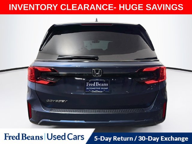 Used 2025 Honda Odyssey Elite image 8