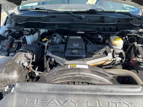 Used 2018 RAM 2500 Laramie AWD/4WD image 42