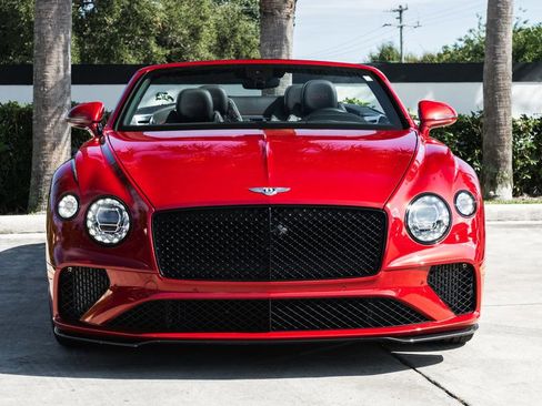 Used 2024 Bentley Continental GT Speed image 14