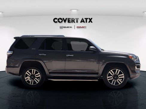 Used 2022 Toyota 4Runner Limited AWD/4WD image 8