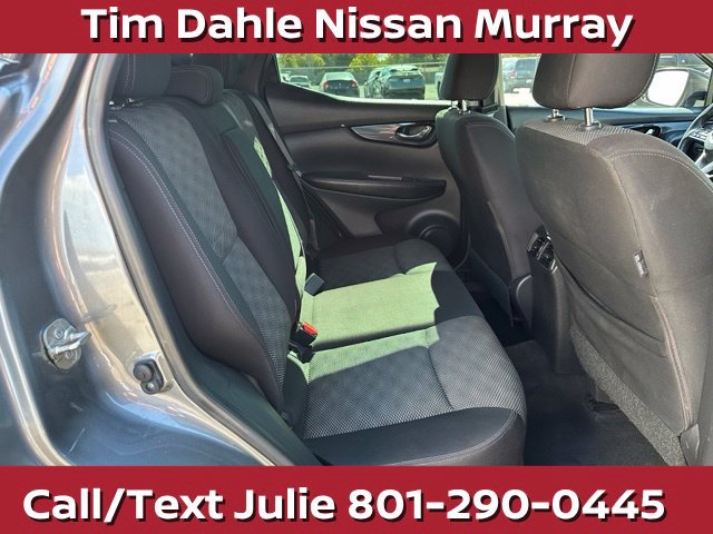 Used 2018 Nissan Rogue Sport SV w/ SV All-Weather Package AWD/4WD image 18