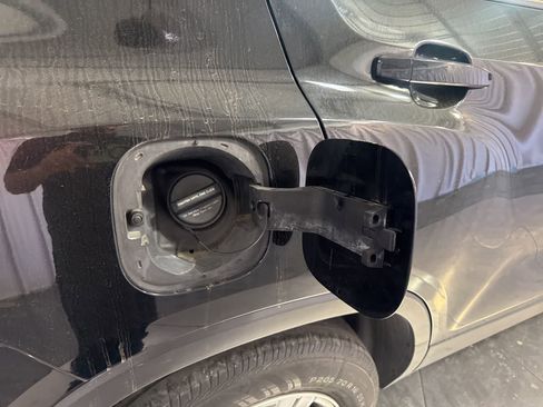 Used 2020 Chevrolet Trax LS w/ Tint and Cruise Package image 13