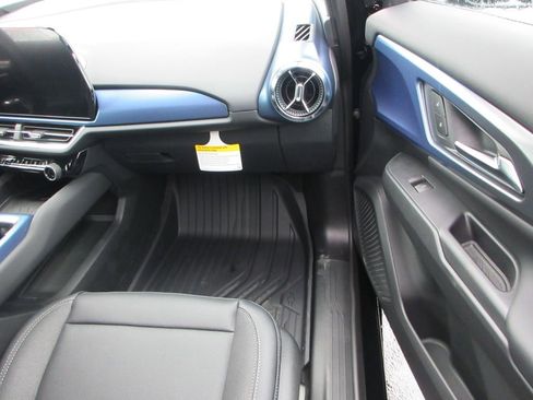 New 2026 Chevrolet Equinox EV LT w/ Convenience Package II image 19