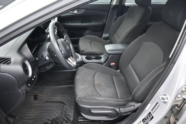 Used 2021 Kia Forte LXS FWD image 22