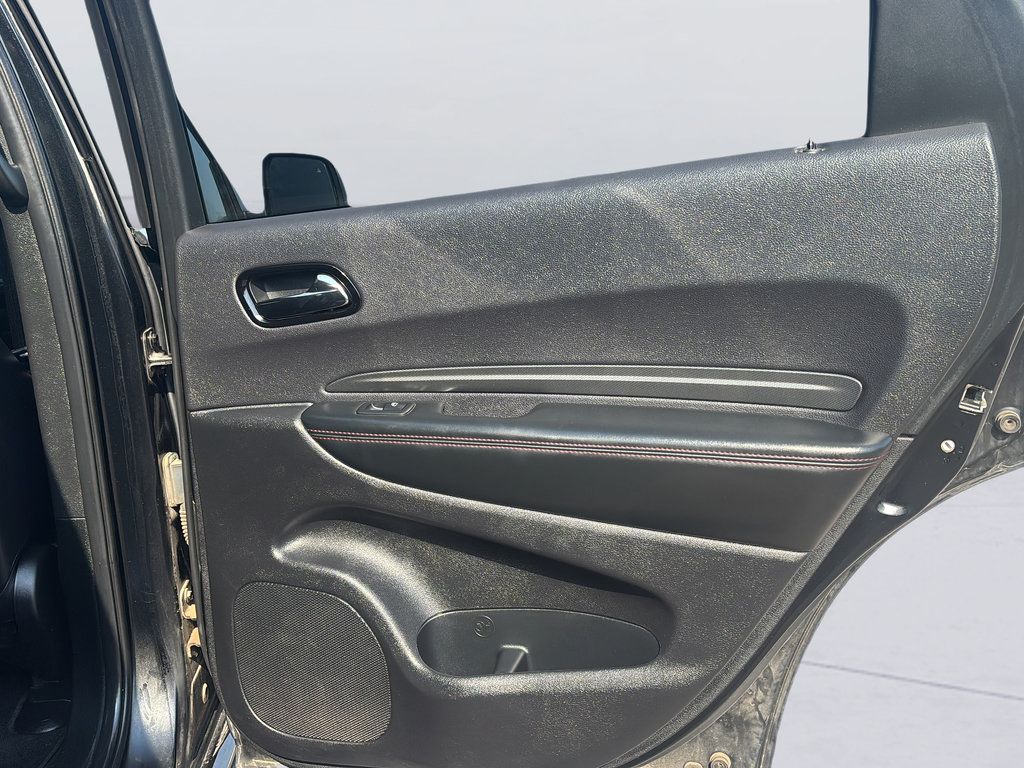 Used 2022 Dodge Durango R/T w/ Trailer Tow Group IV AWD/4WD image 12