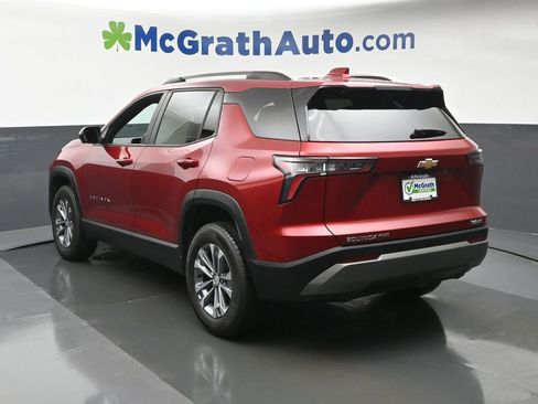 Used 2025 Chevrolet Equinox LT w/ Convenience Package II image 21