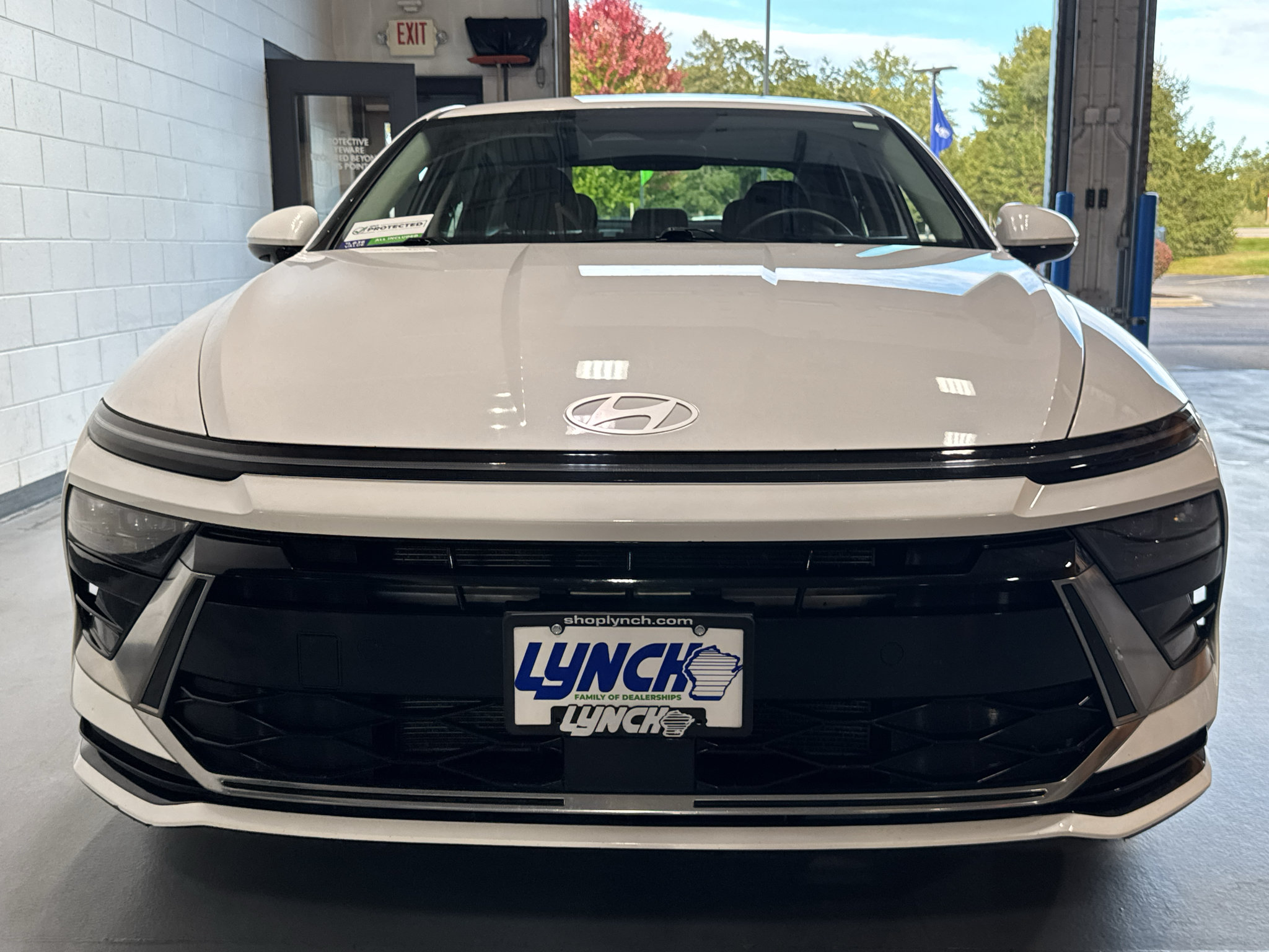 Used 2025 Hyundai Sonata SEL FWD image 9