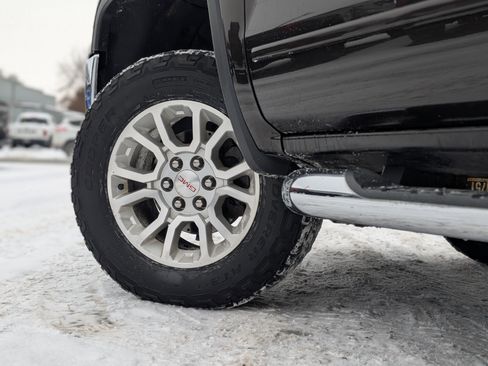 Used 2018 GMC Sierra 1500 SLE w/ SLE Value Package image 6