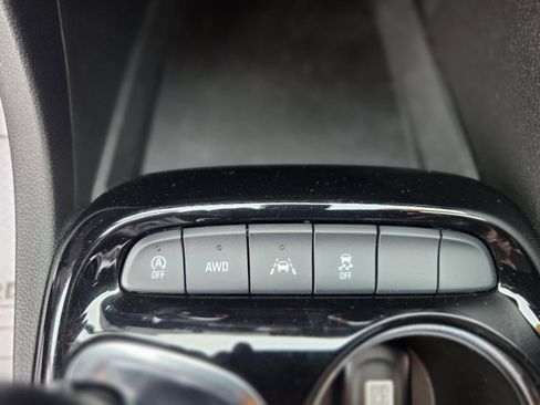 Used 2024 Buick Encore GX Preferred w/ Comfort Package image 37