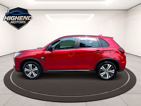 Used 2024 Mitsubishi Outlander Sport AWD image 3