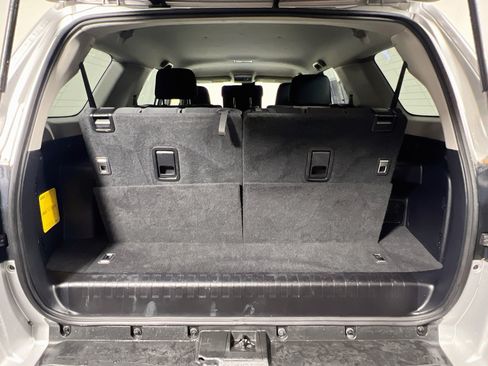 Used 2024 Toyota 4Runner SR5 RWD image 33