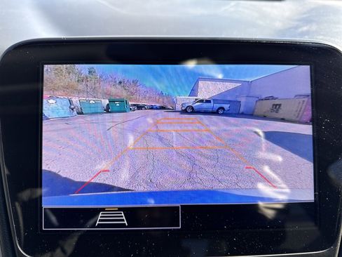 Used 2024 Chevrolet Malibu LT image 14