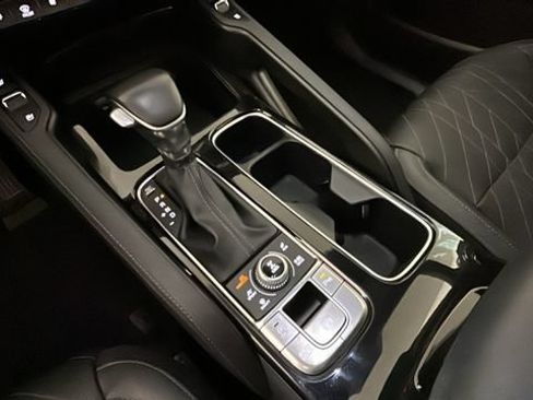 Used 2023 Kia Telluride EX X-Line AWD/4WD image 21