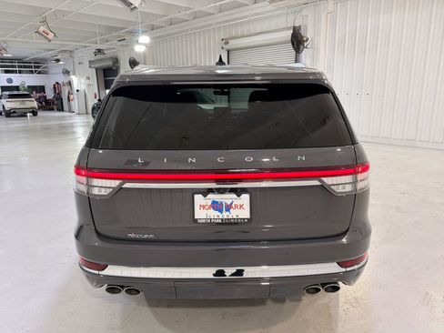 Used 2023 Lincoln Aviator Black Label w/ Dynamic Handling Package image 28
