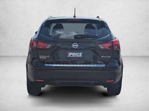 Used 2018 Nissan Rogue Sport SV image 7