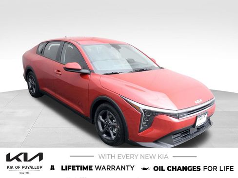 New 2026 Kia K4 FWD image 3