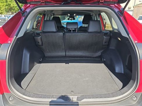 Used 2022 Toyota RAV4 XLE FWD image 13