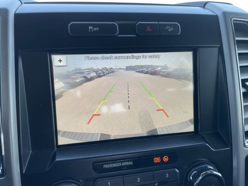 Used 2017 Ford F250 Lariat w/ Chrome Package image 20