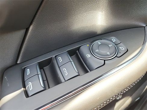 New 2025 Buick Envision Sport Touring image 21