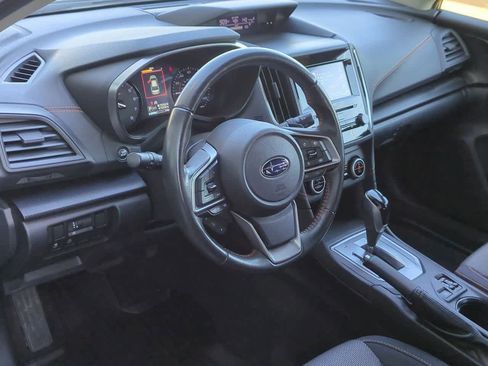 Used 2023 Subaru Crosstrek 2.0i Premium image 2