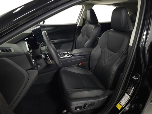 Certified 2023 Lexus NX 350h Luxury w/ Vision Package image 15