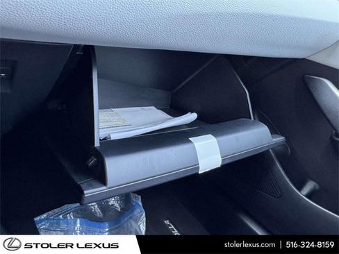 Used 2022 Toyota Corolla SE image 44